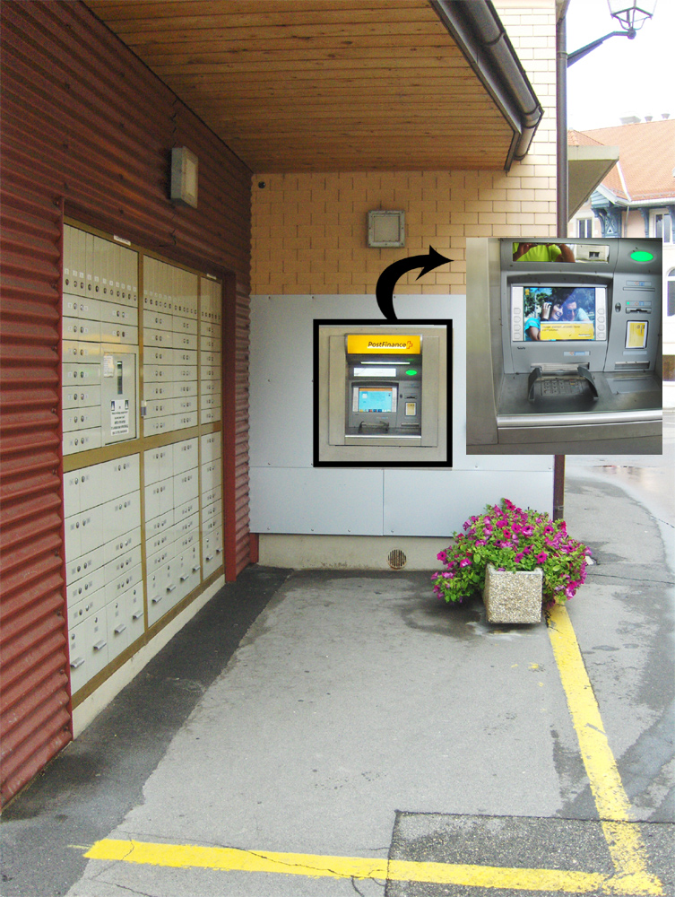 Distributeur Postomat de Vallorbe... accès limité et emplacement étonnant
